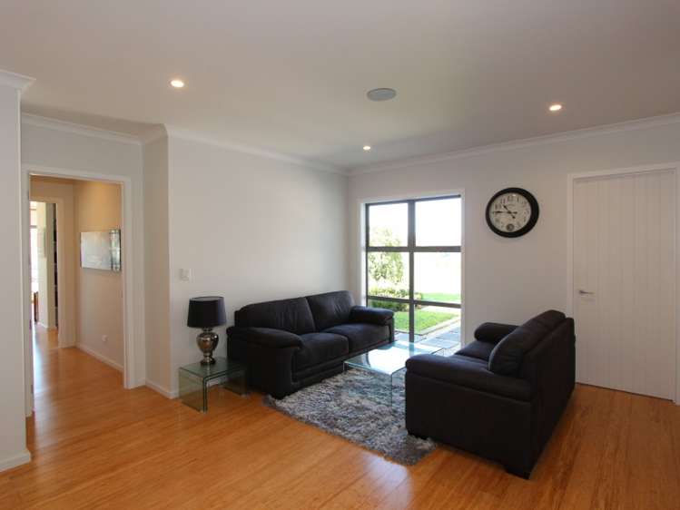 2369 Middle Road Poukawa_9