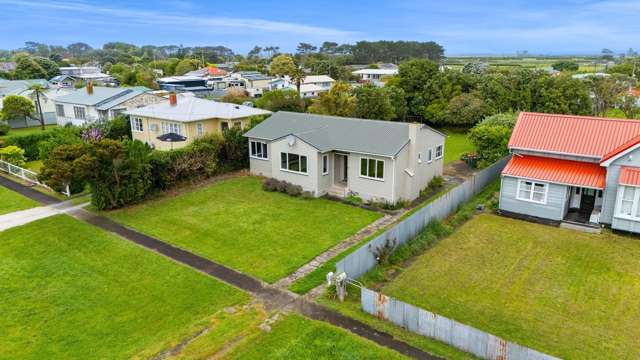 24 Riemenschneider Street Manaia_1