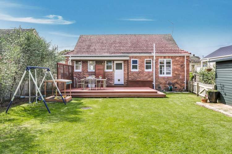 4 Hulse Avenue Sandringham_24