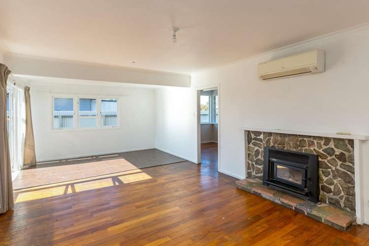97 Cameron Crescent Masterton_7
