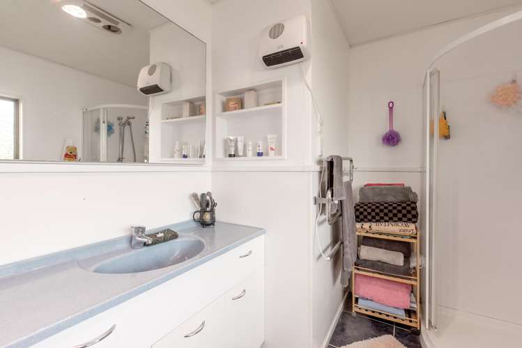 11a Holyrood Terrace Waipukurau_10