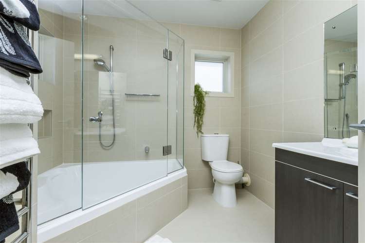 99a Queen Street Northcote Point_16