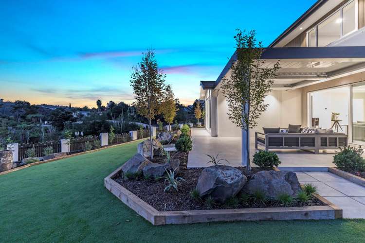 11 Henry Blyth Lane Greenhithe_68