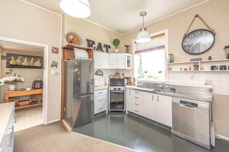 2505 State Highway 3 Waitotara_13