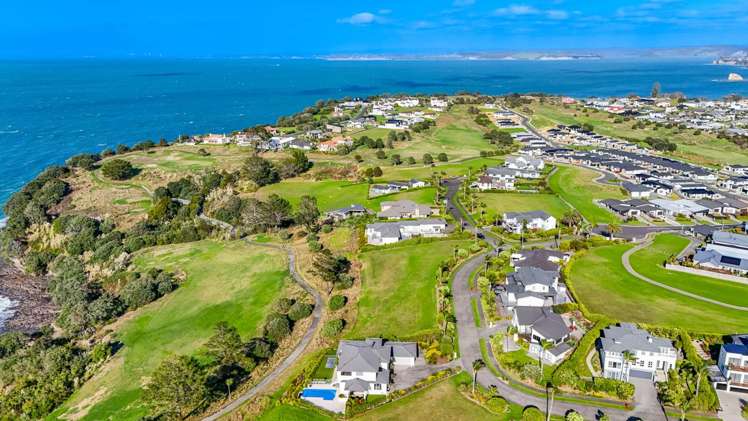 6 Pacific Cliffs Drive Gulf Harbour_11