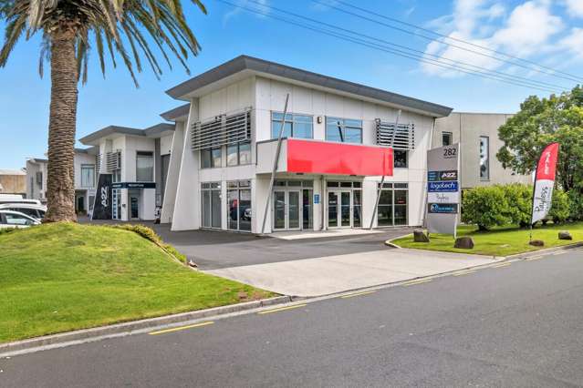 Substantial Road Frontage Unit