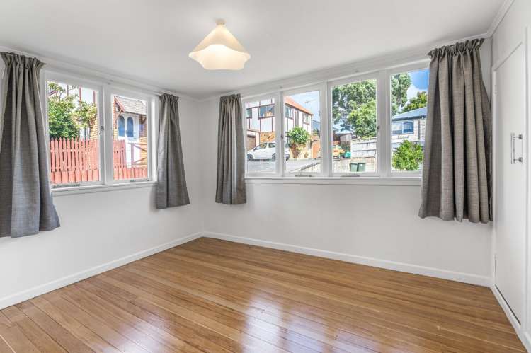 261 Main Highway 1660_7