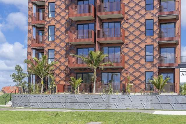 Brand new apartment with 2-weeks free rent