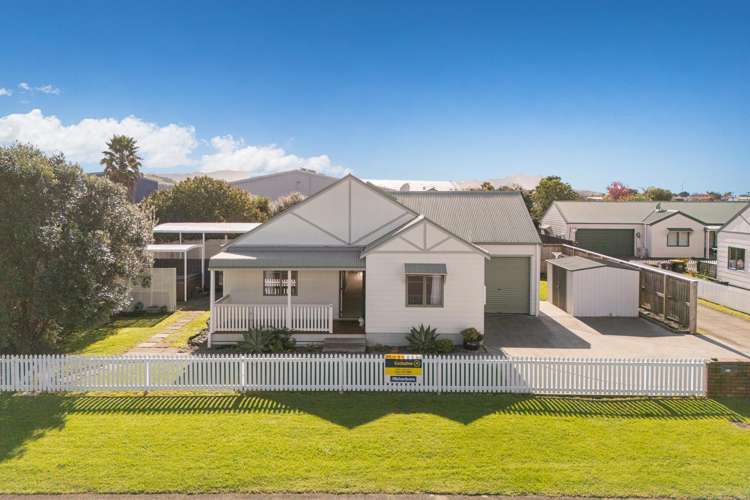 11 Cholmondeley Crescent Whitianga_2