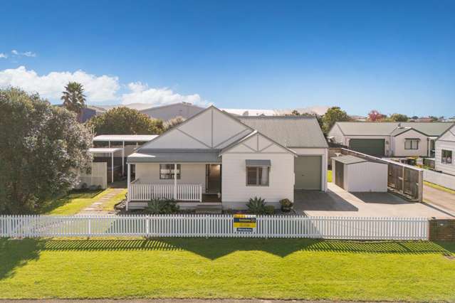 11 Cholmondeley Crescent Whitianga_2