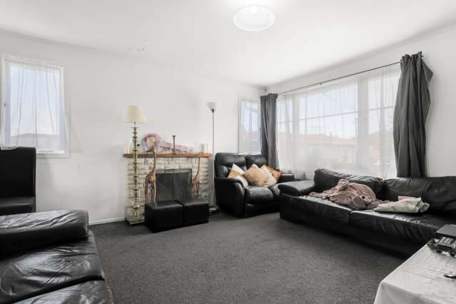 12 Surrey Street Manurewa_4