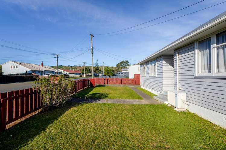10 Miranda Street Cannons Creek_6