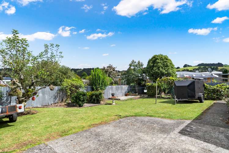 76 Western Hills Drive Kensington_17