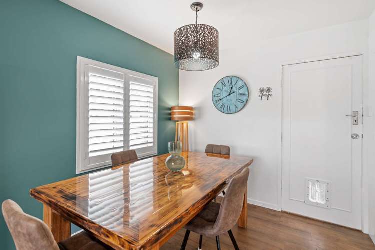 24 Windsor Street Terrace End_7