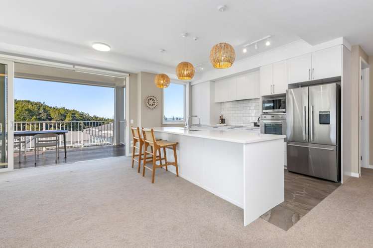 172 Landmark Terrace Orewa_10