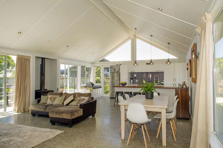 8 Debenham Drive Whitianga_2