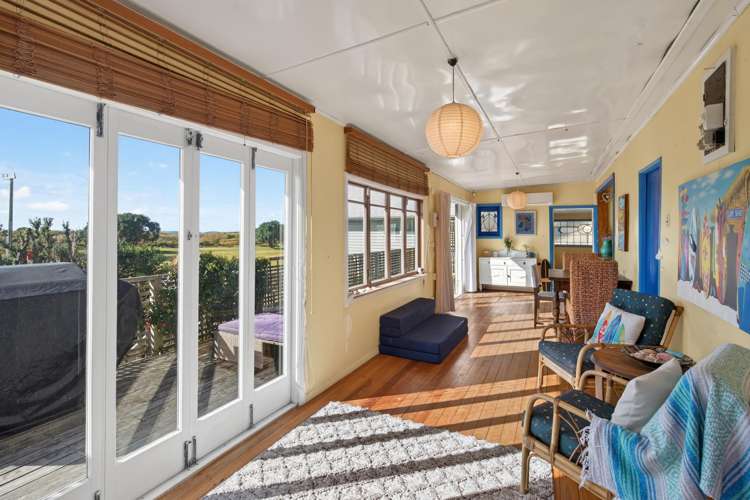 706 Papamoa Beach Road_2