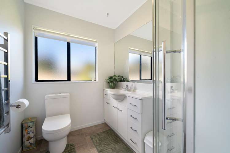 3/28 Lakeside Drive Orewa_9
