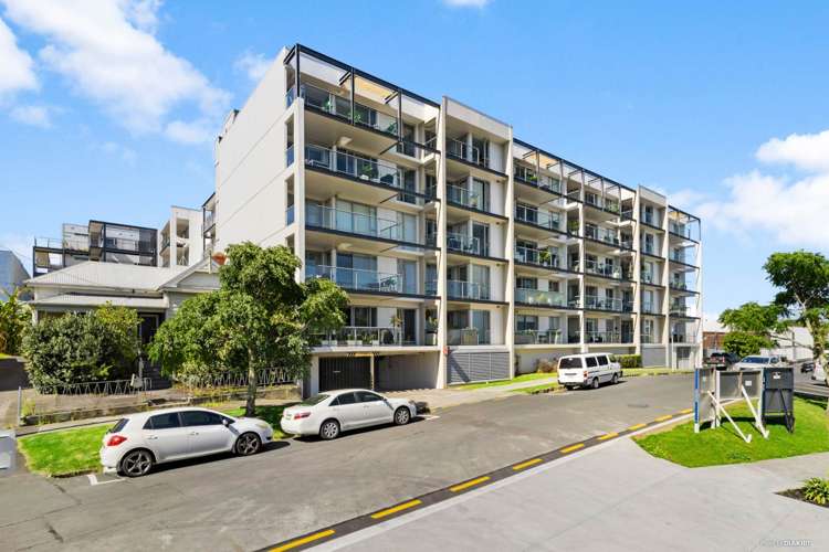 6x/435 New North Road Kingsland_12