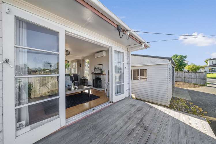 7 Beach Road Te Atatu Peninsula_8