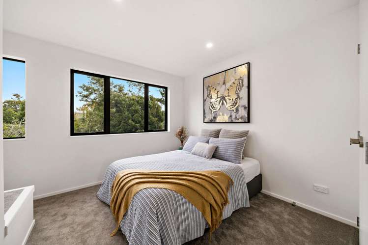 39 Brandon Road Glen Eden_10