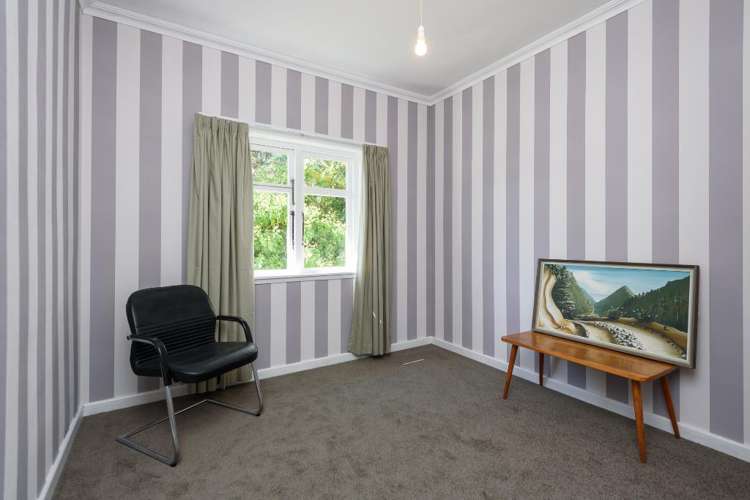 33 Bentinck Avenue Strathmore Park_8