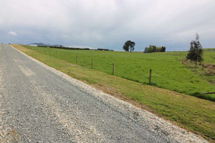 96b Pinnacle Road Gore Surrounds_7