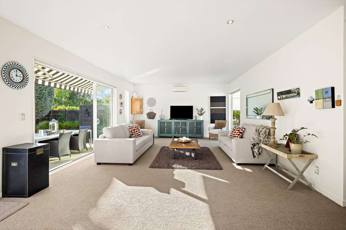 52 Paraoa Crescent_2