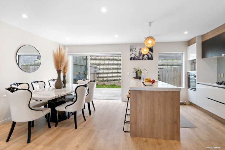 77 Joseph Street Flat Bush_3