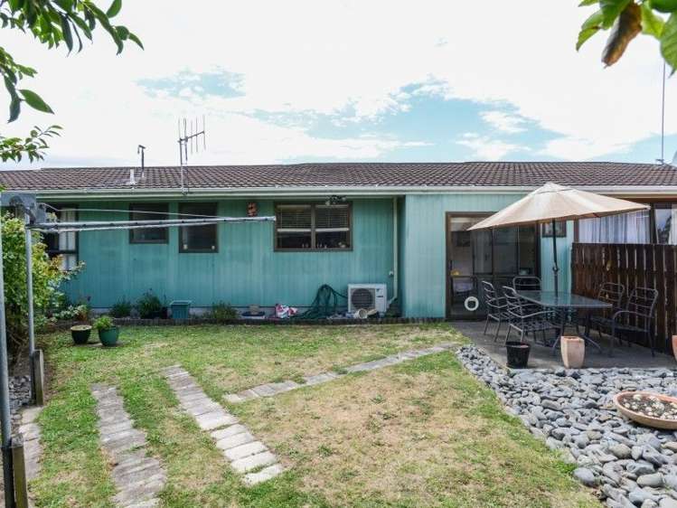 2/801 Alexandra Street Parkvale_12