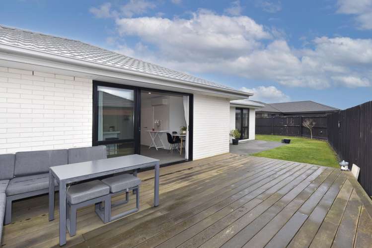 6 Stud Road Yaldhurst_11