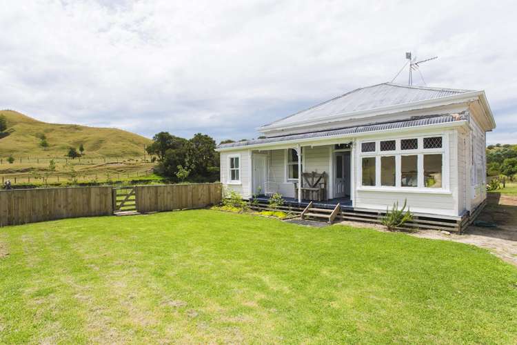 232 Darwin Road Outer Kaiti_1