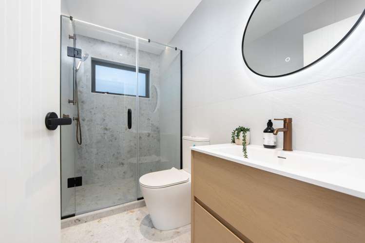 4b Lyford Crescent Sunnynook_15