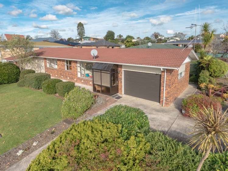 29 Aberdeen Drive Dinsdale_1