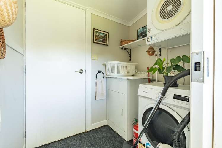 17 George Street Milton_24