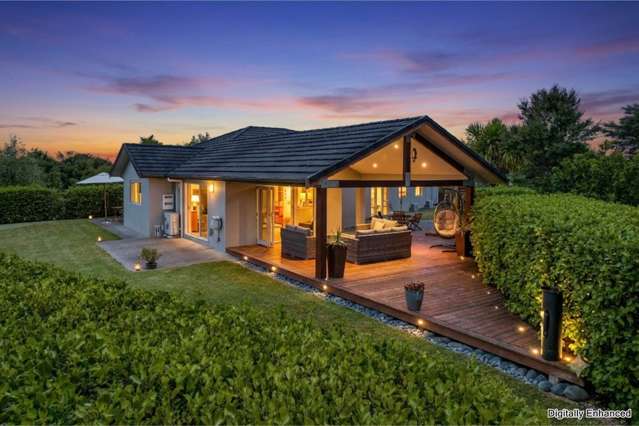 27 Acres, 5 Bedrooms & Future Potential