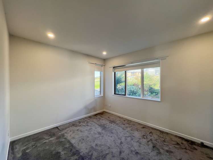 42 Takurua Terrace Orewa_16