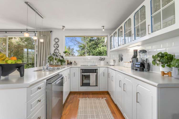 20 Sunset Street Hilltop_7