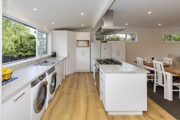 28 Campbell Avenue Paraparaumu_12