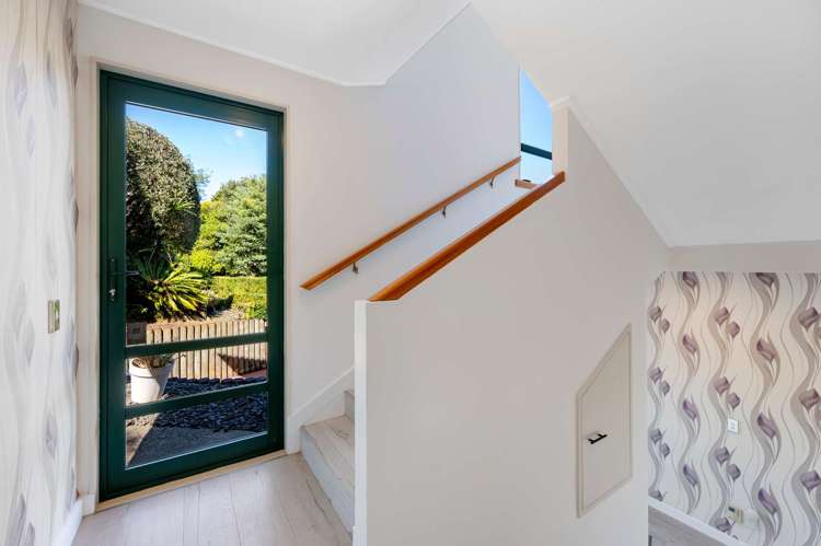 3B Laing Cove Havelock North_13
