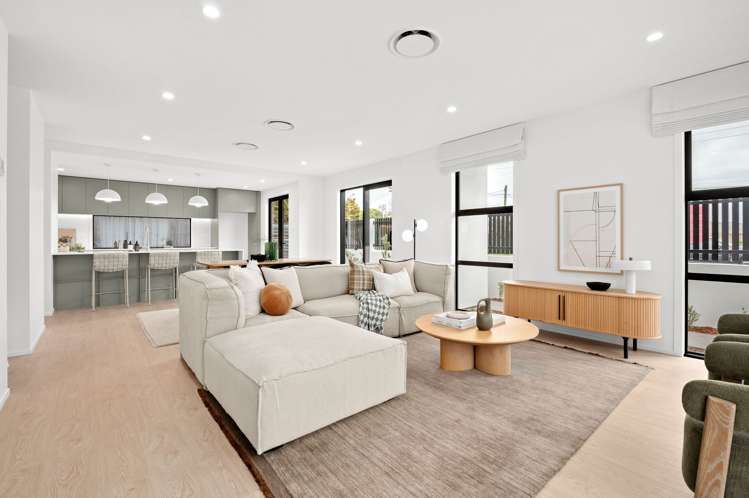 1+3/768 River Road Chartwell_7