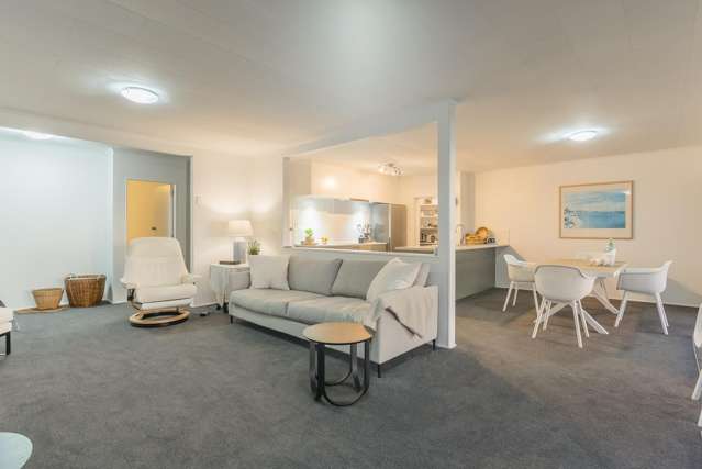 5 Raebern Lane Raumati Beach_2