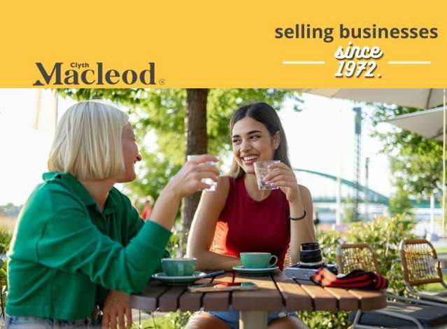 Vibrant Cafe presently trading only 5 days a week with what must be the cheapest rent in North Auckland! - (CML 11358)