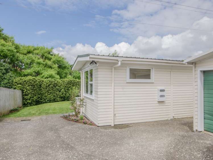 68a Portage Road New Lynn_13