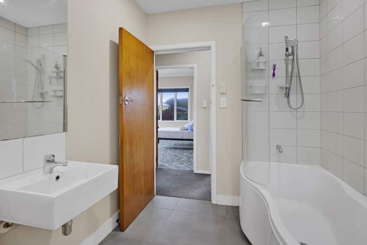 43 Fox Street Opunake_12