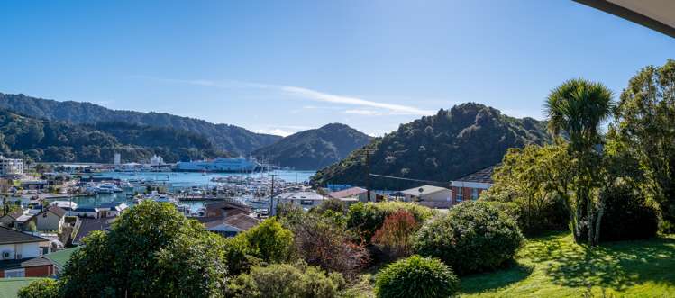 18 Seaview Crescent Picton_0