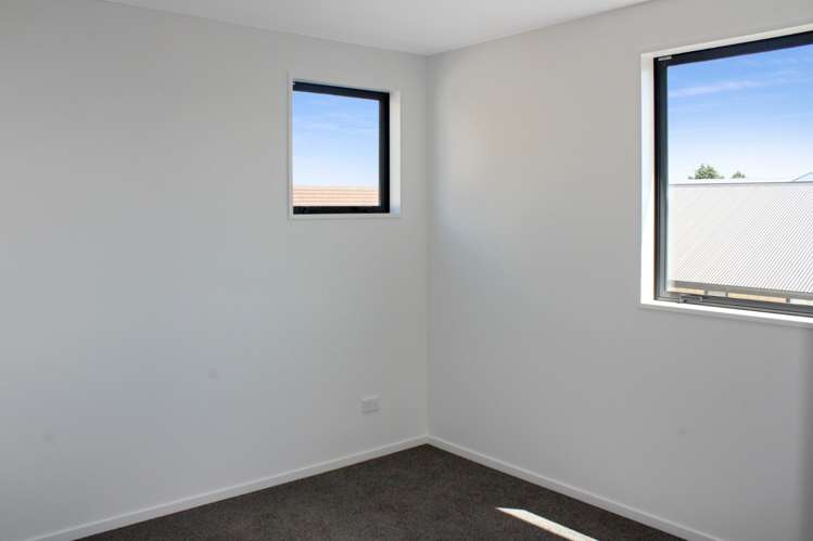 4/37 Maxwell Street 10211_11