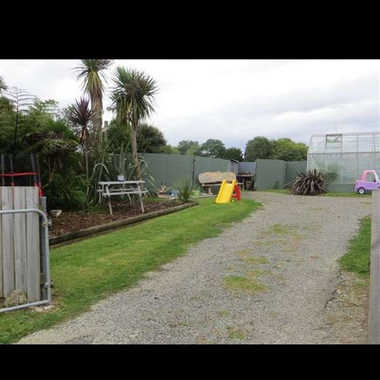 415 Main South Road Paroa_10