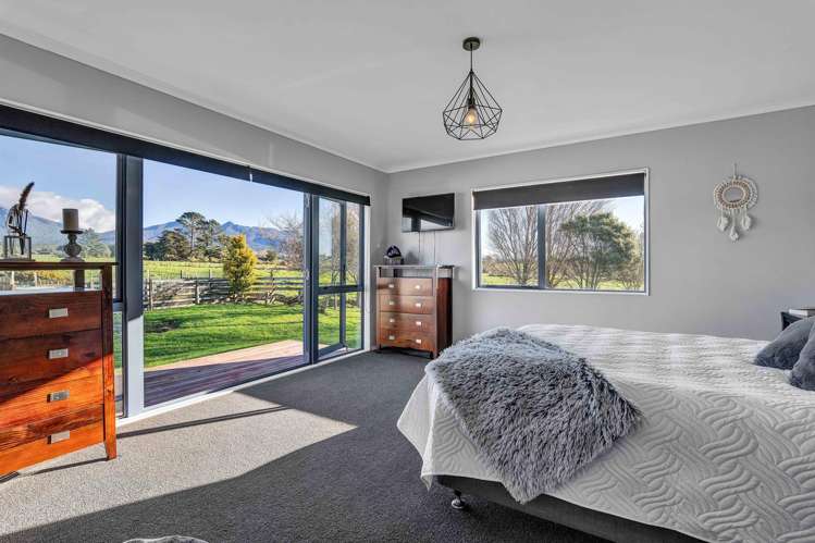 83 Peters Road Kaimiro_13