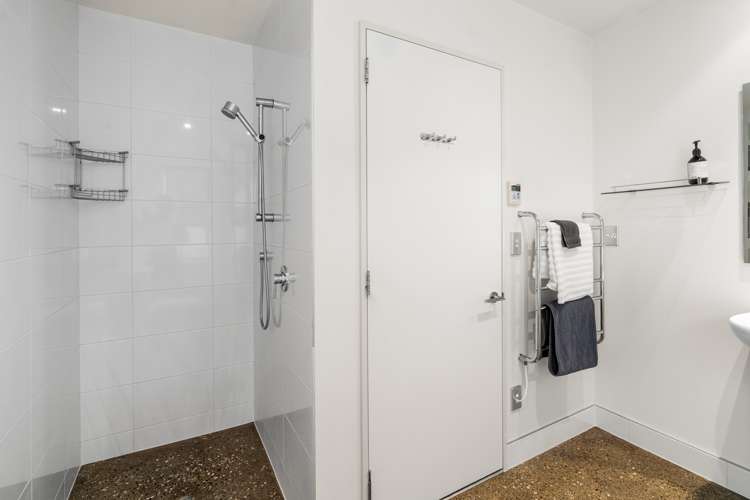 72 Major Aitken Drive Huntsbury_15